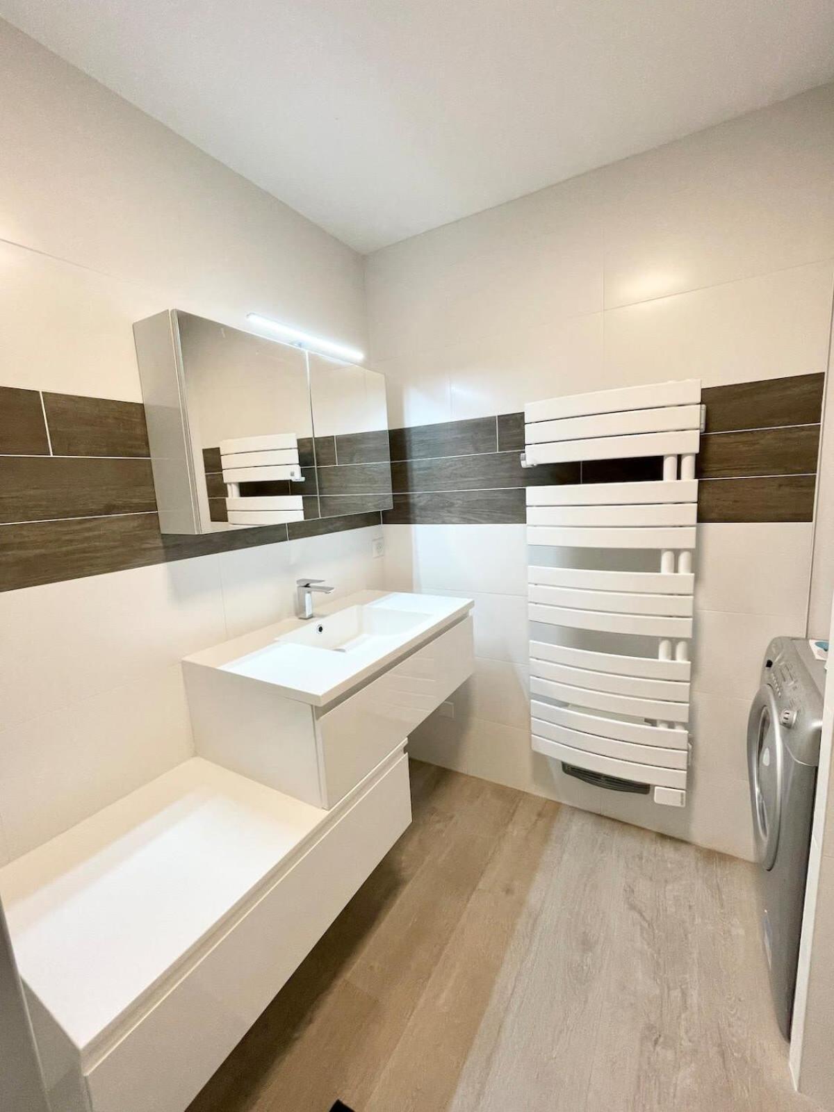 Royal Appartement De Standing - Face A L'Ocean Ploemeur Ngoại thất bức ảnh